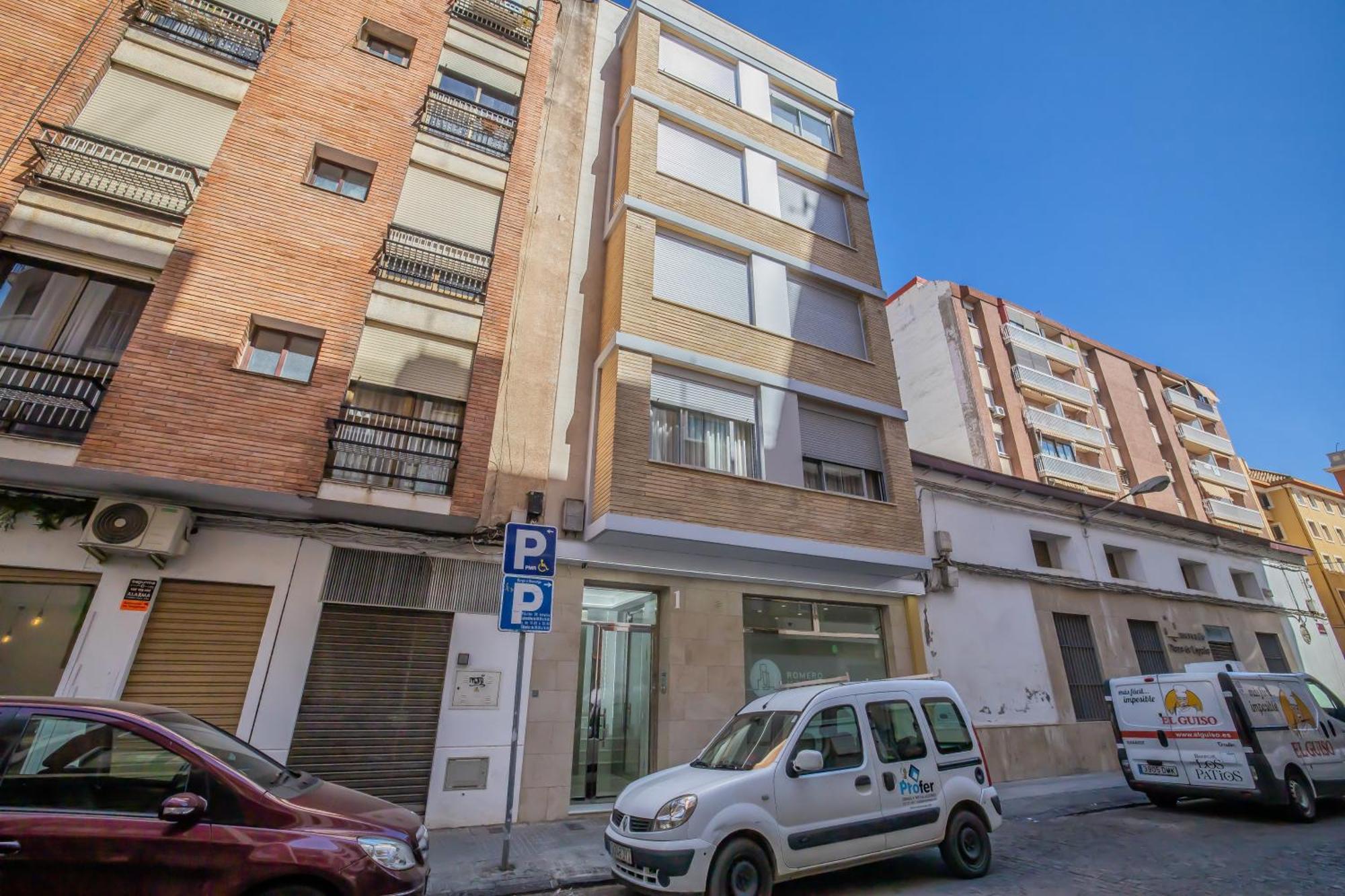Apartamentos Haranas II & Parking Cordoba Dış mekan fotoğraf
